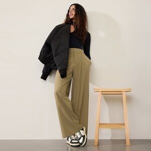 Athleta - Pinnacle High Rise Trouser - Olive Branch 8 Petite